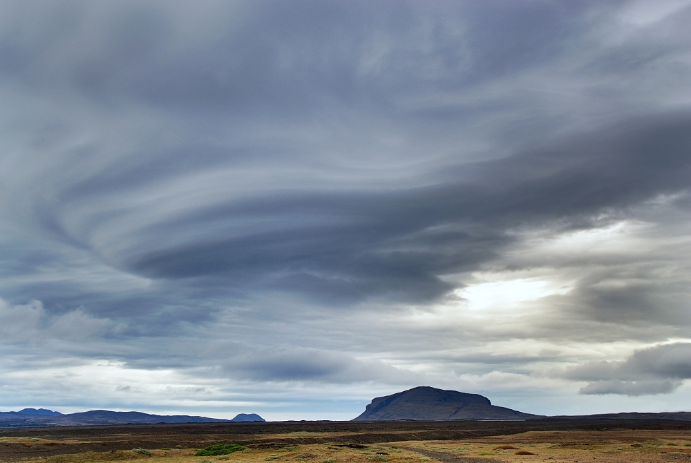 048 - Búrfell (669m)